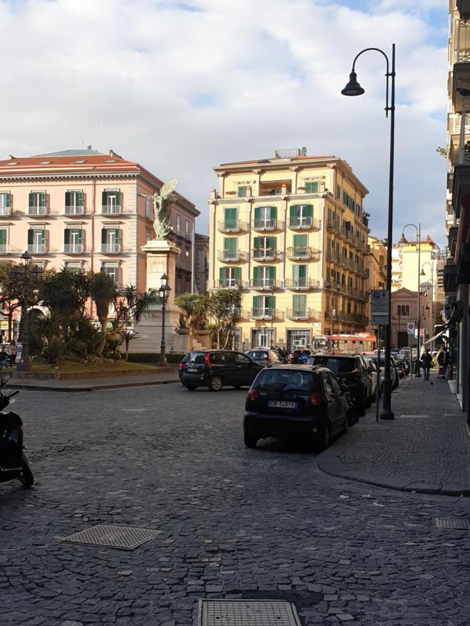 La Residenza Della Fenice กาสเตลลัมมาเร ดิ สตาเบีย ภายนอก รูปภาพ