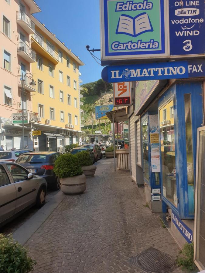 La Residenza Della Fenice กาสเตลลัมมาเร ดิ สตาเบีย ภายนอก รูปภาพ