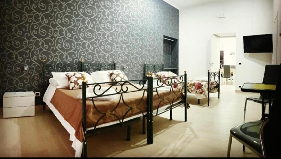 La Residenza Della Fenice กาสเตลลัมมาเร ดิ สตาเบีย ภายนอก รูปภาพ